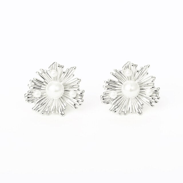 Vintage Metal Pearl Earrings - Blinged by Belle